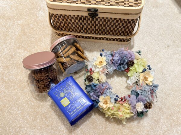 S__427065350_0 無麩質聖誕花圈點心禮盒