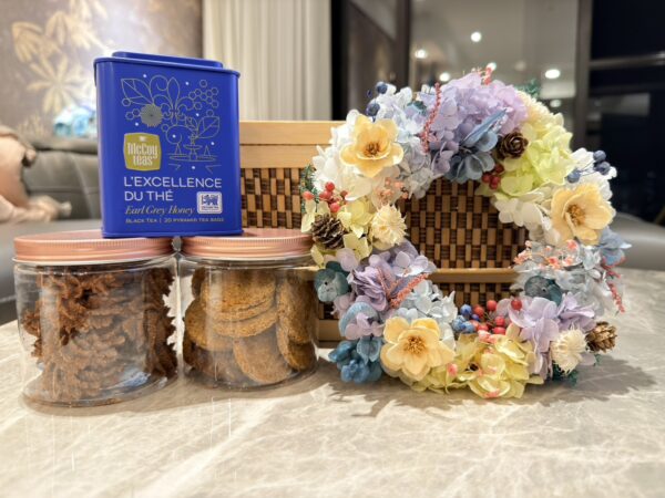 S__427065352_0 無麩質聖誕花圈點心禮盒